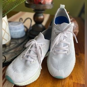 Nike Epic React Flyknit Womens Running Shoe